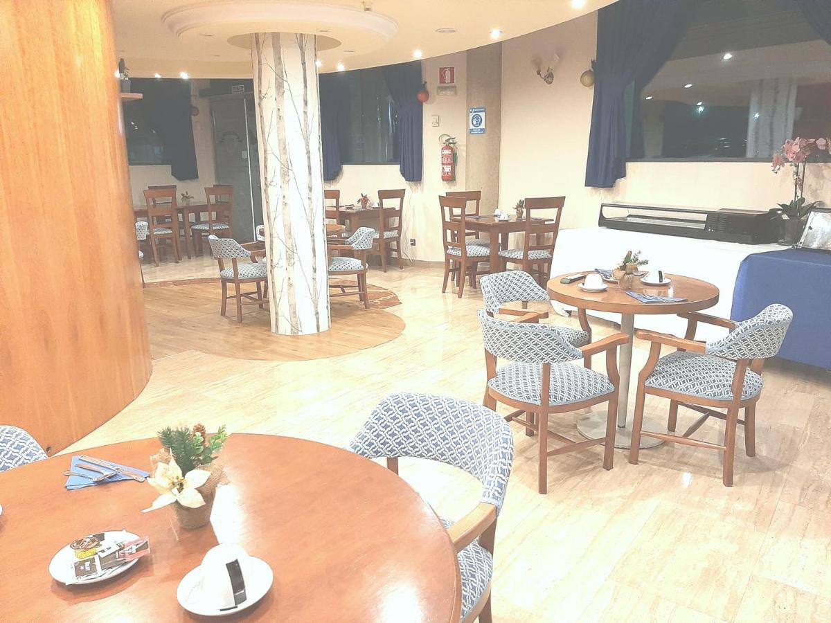 Hotel Nueva Plaza Малианьо Экстерьер фото