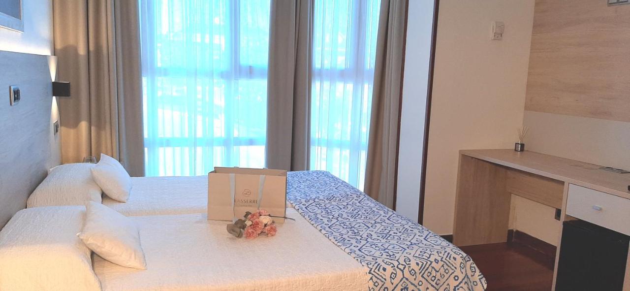 Hotel Nueva Plaza Малианьо Экстерьер фото