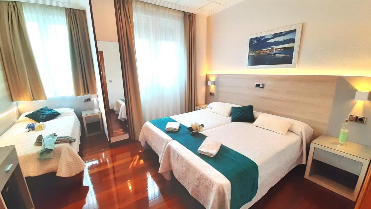 Hotel Nueva Plaza Малианьо Экстерьер фото