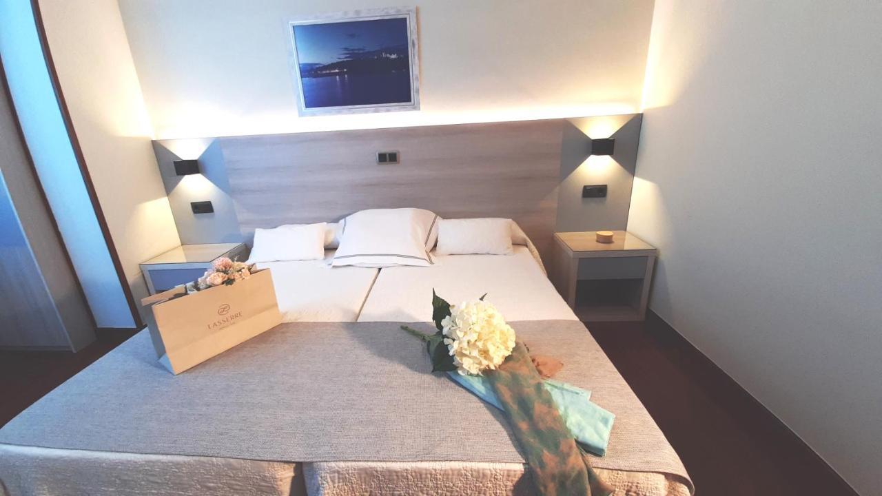 Hotel Nueva Plaza Малианьо Экстерьер фото