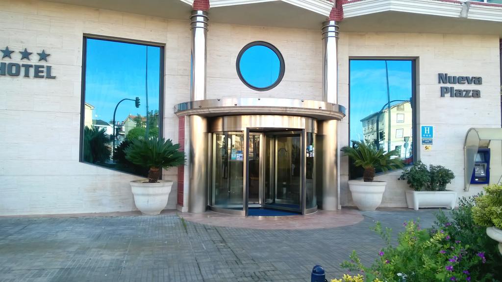 Hotel Nueva Plaza Малианьо Экстерьер фото