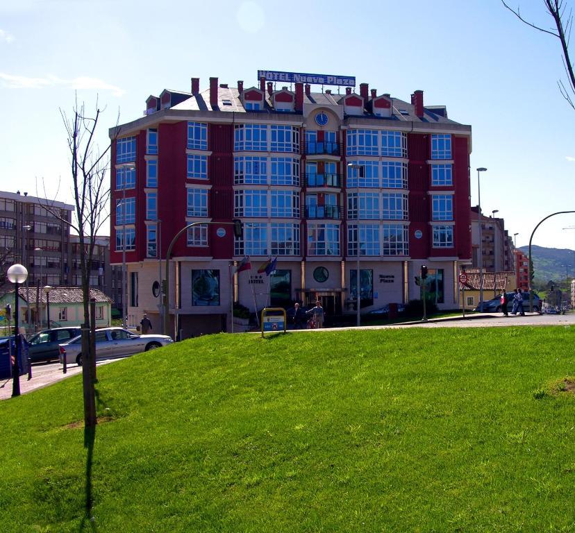 Hotel Nueva Plaza Малианьо Экстерьер фото